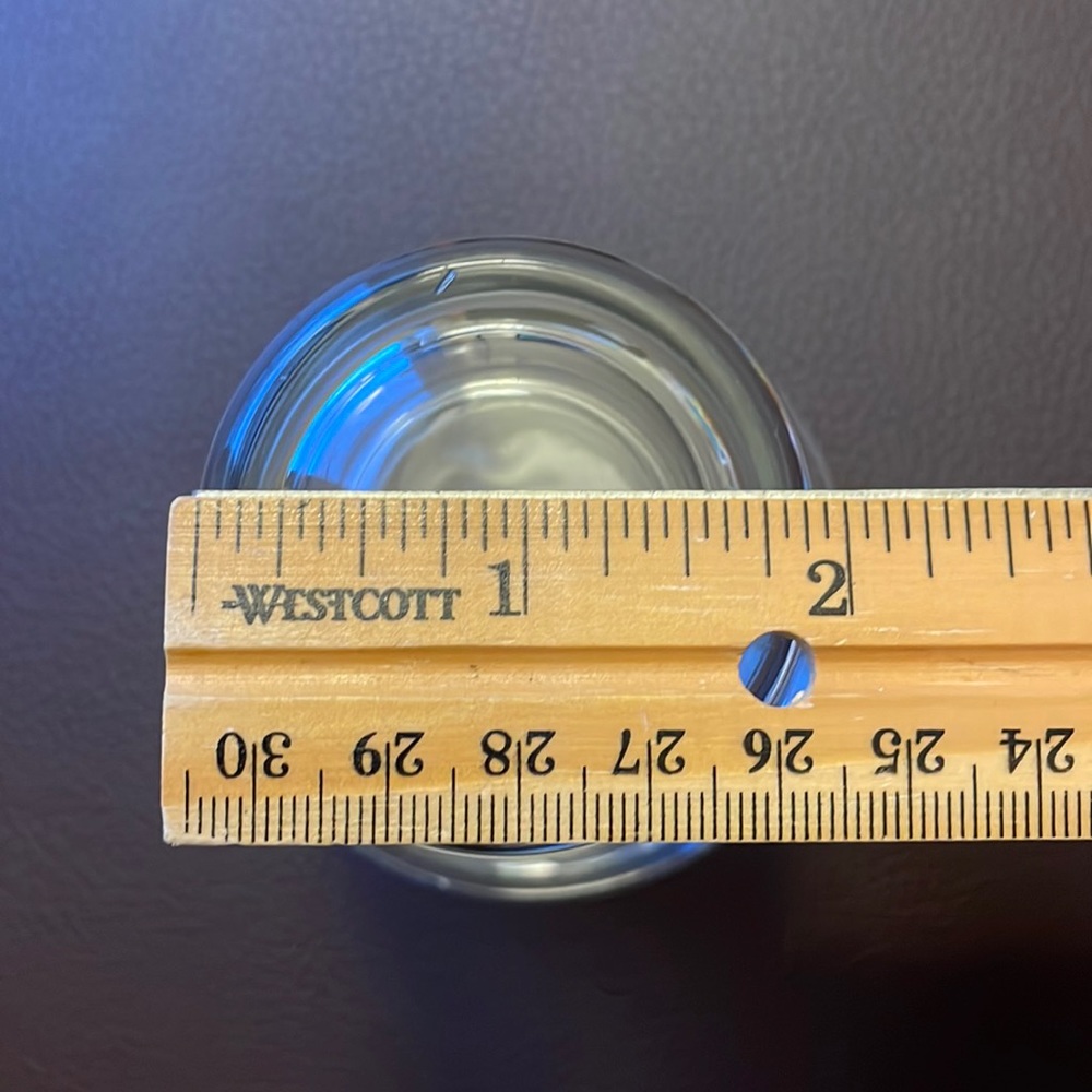 Empty jars, glasses 15, all comes with lids - Picture 4 of 6